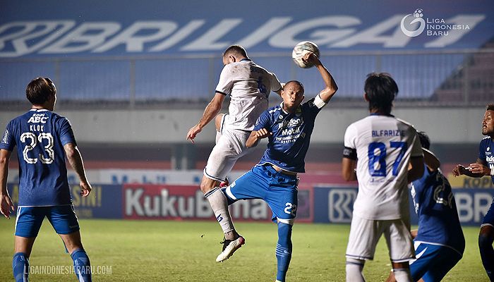 Jadwal Tayang TV Persib vs Arema Malam Ini dan Link Live Streaming
