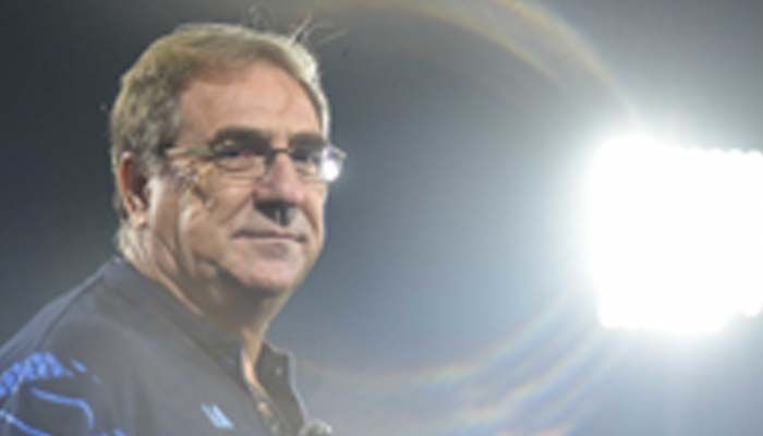 Aroma Juara Liga 1 Makin Kuat, Robert Alberts Fokus Jaga Stabilitas Penampilan di Tiga Laga Sisa