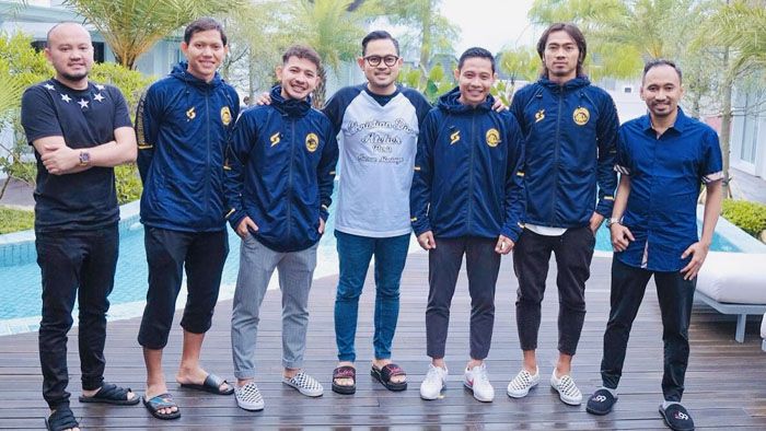 Dibantu Gabriel Budi, Ini Durasi Kontrak Gian Zola Bersama Arema