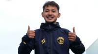 Gelandang Arema Nikmati Lebaran di Bandung