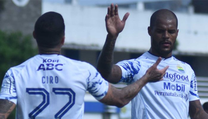Ciro Alves dan David da Silva Menepi, Persib Butuh Striker Anyar
