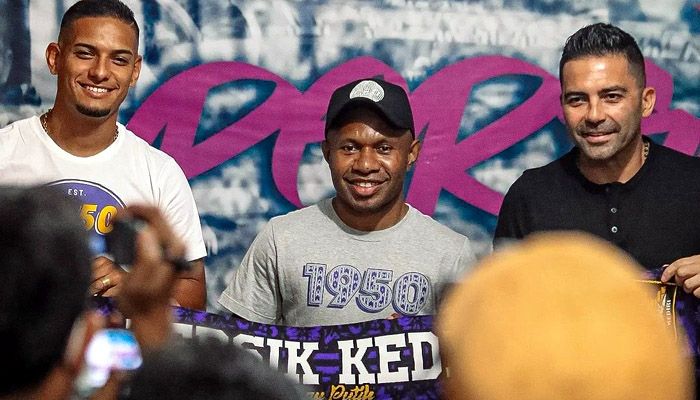 Update Transfer Liga 1: Ferinando Pahabol 'Ikuti Jejak' David Rumakiek dan Fitrul Dwi Rustapa