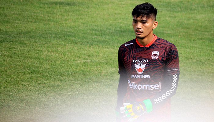 Profil Kiper Persib Fitrul Dwi Rustapa yang Bikin Bhayangkara FC Frustrasi, Pesaing Teja Paku Alam