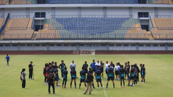 Kebugaran Pemain Persib Lebih Baik Ketimbang Musim Lalu, Yaya Sunarya Ungkap Penyebabnya