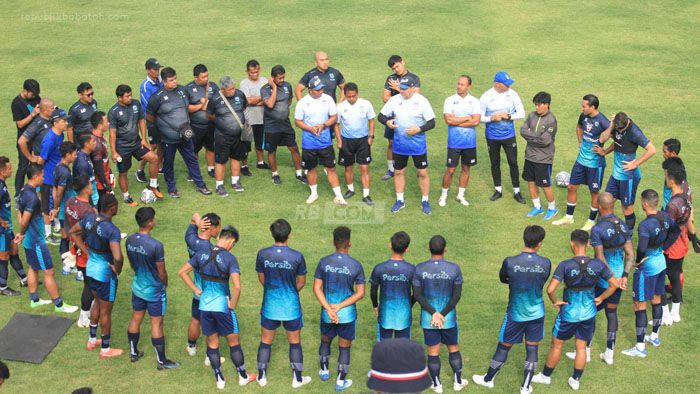 Durasi TC di Batam Alami Perubahan, Persib Tantang Eks Klub Robert Alberts di Laga Uji Coba