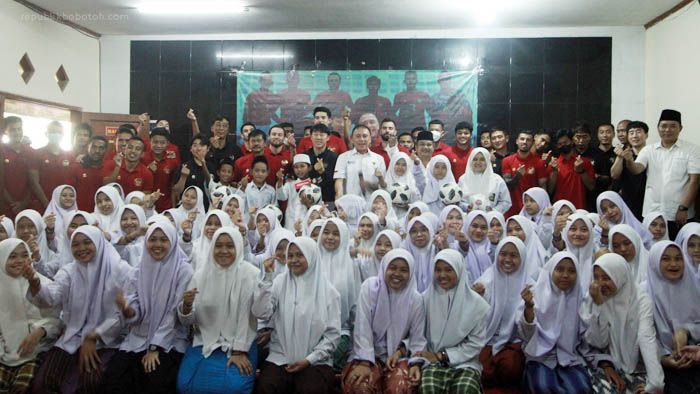 Jelang Hadapi Bangladesh, Ketua PSSI dan Skuad Timnas Indonesia Kunjungi Pondok Pesantren Daarut Taubah