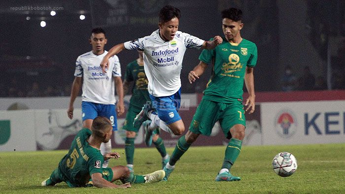 Pemain Muda Persib Ini Siap Jawab Kepercayaan Bojan Hodak