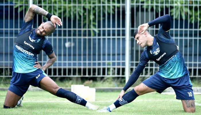 Mampukah Duo Brasil Persib Jawab Asa Bobotoh Seperti Era Persebaya Silam?