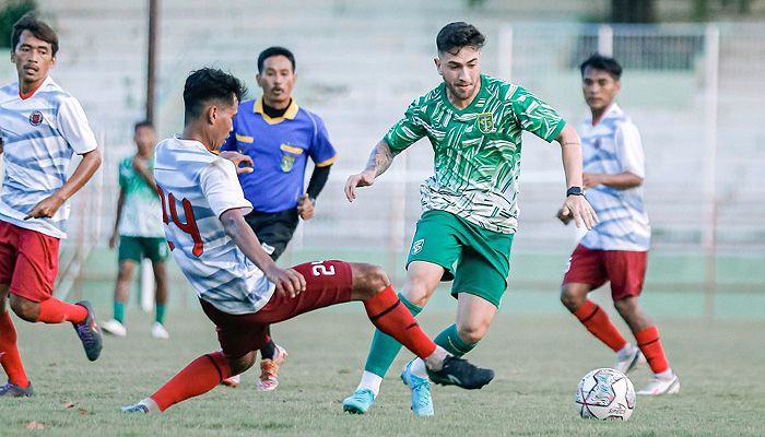 Piala Presiden 2022: Persebaya Siapkan 3 Pemain Asing Baru untuk Persib?