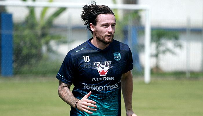 Marc Klok dan Nick Kuipers 'Menghilang', Ini Penjelasan Robert Alberts