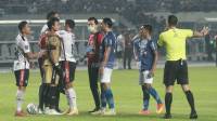 Tensi Panas, Robert Akui Sulit Kontrol Para Pemain Persib