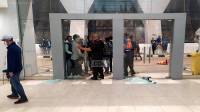 Penonton Laga Persib vs Persebaya Membeludak, Pintu Stadion GBLA Jebol hingga Kacanya Pecah