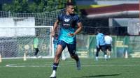 Ricky Kambuaya Ungkapkan Perasaannya setelah Latihan Perdana Bareng Persib