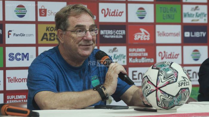 Robert Bantah Anggapan Persib Tampil Total di Piala Presiden 2022