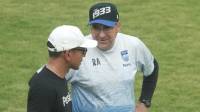 Robert Alberts Sudah Pimpin Latihan Persib
