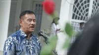 Sambangi Gedung Pakuan, Umuh Sampaikan Duka Mendalam Pada Ridwan Kamil