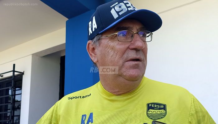 Robert Alberts Senang dengan Progres yang Ditunjukkan Anak Asuhnya