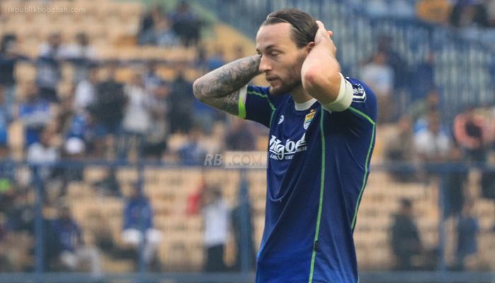 Dipermalukan Madura United, Unggahan Persib Bikin Bobotoh Gerah
