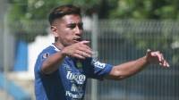 Selalu Dekat dengan Pemain Asing Persib, Henhen Herdiana Siapkan Rencana untuk Daisuke Sato