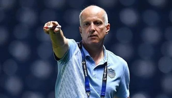 Apesnya Klub Korea setelah Ditinggalkan Kandidat Pelatih Persib
