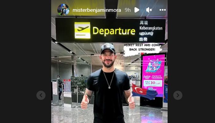 Digosipkan Gabung Persib, Benjamin Mora Unggah Foto Keberangkatan di Bandara