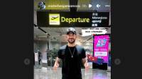 Digosipkan Gabung Persib, Benjamin Mora Unggah Foto Keberangkatan di Bandara