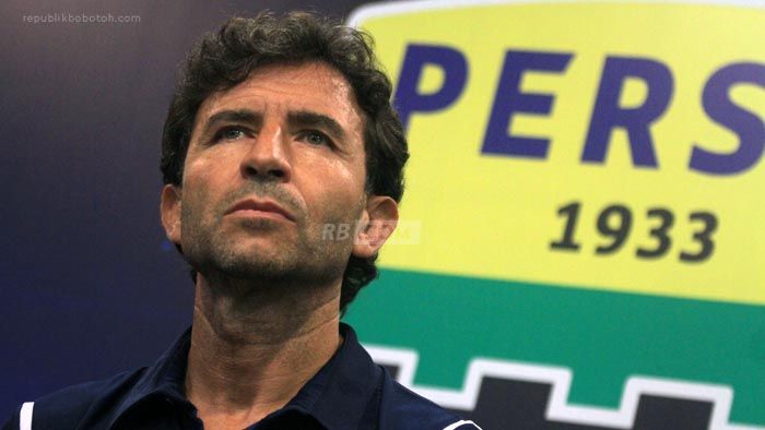Saksikan Kekalahan Persib di GBLA, Luis Milla 'No Comment'