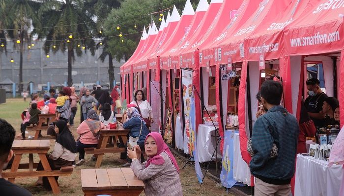 Smartfren WOW 100% Lokal Sukses Hadirkan Festival UMKM di Garut