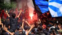 Foto-foto Aksi Damai Bobotoh Tuntut Perbaikan Sistem Tiket Persib