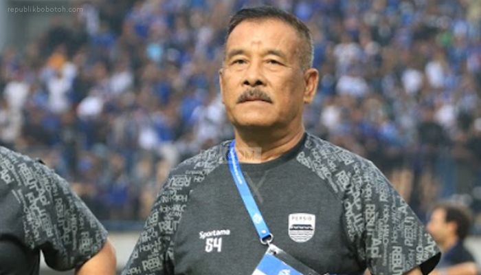 Umuh Buka Suara Terkait Kericuhan di Lokasi Penukaran Tiket Persib vs RANS