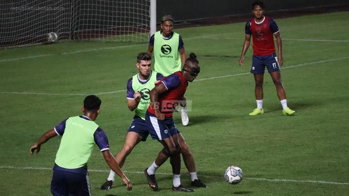 Para Pemain Persib Bersiap Capai Meski Liga 1 Diliburkan