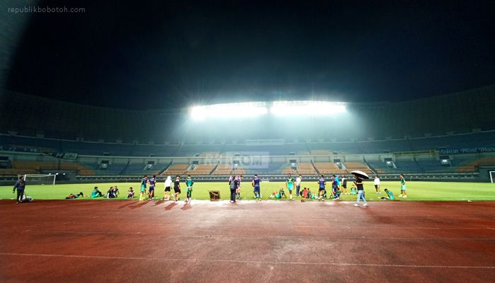 Begini Suasana Latihan Terakhir Persib sebelum Diliburkan Beberapa Hari