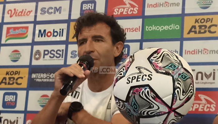 Luis Milla Yakin Mentalitas Persib Bakal Mampu Atasi Kolektivitas Persija, Begini Penjelasannya