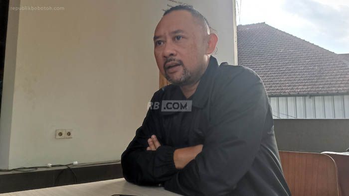 Ronal Surapradja Klaim Satu-Satunya Member Prediksi Yang Cinta Tim Lokal