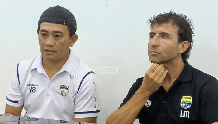 Luis Milla Sebut Persib Bandung Tampil dengan Dua Wajah Berbeda