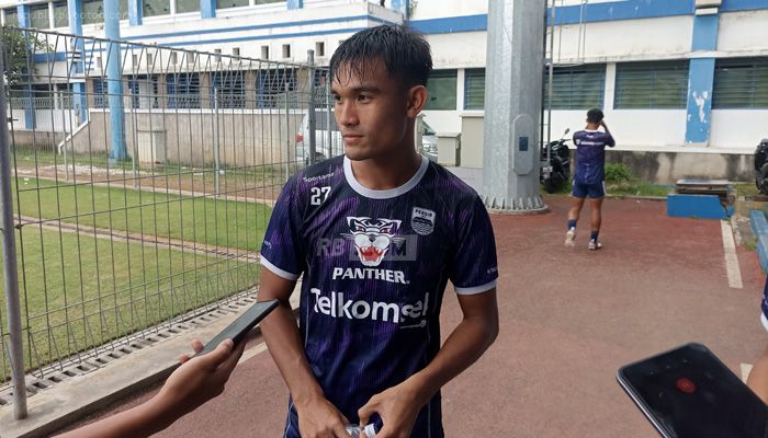 Zalnando Mulai Berlatih Mandiri di Mes Persib Usai Alami Cedera Horor