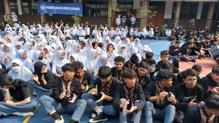 Membahas Rivalitas Bersama Bobotoh Putih Abu-abu