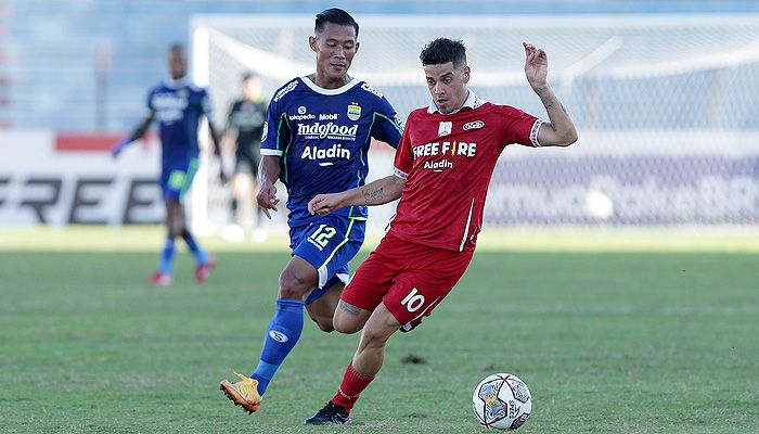 Leonardo Medina Ungkap Problem yang Bikin Persis Gagal Pertahankan Keunggulan Atas Persib