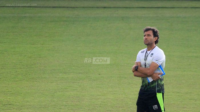 Luis Milla Curhat Masalah yang Dihadapi Persib di Putaran Kedua Liga 1
