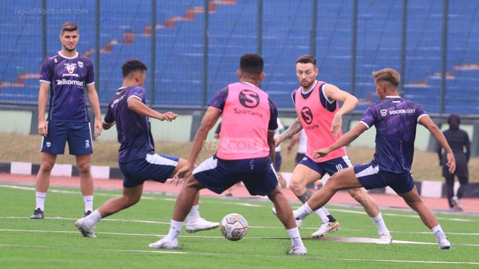 Persib Punya Modal Berharga Saat Bertandang ke Markas Madura United