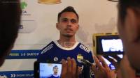 Akan Bertemu Jakmania dengan Jersey Persib, Begini Kata Rezaldi Hehanussa