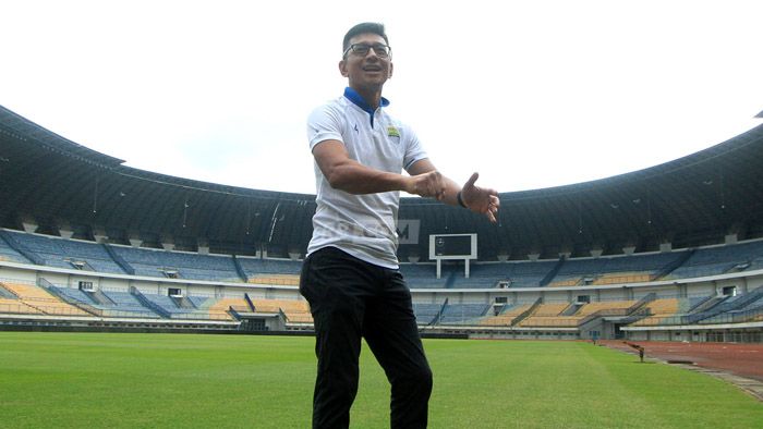 Cerita Teddy Tjahjono Soal Persib Bisa Bermain di GBLA: Bobotoh Diminta Jaga Nama Baik Bandung
