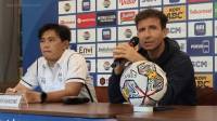 Aduh! Dua Pemain Persib Diragukan Tampil Saat Jamu PSM Karena Masalah Kebugaran