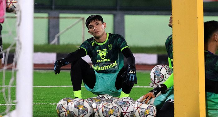 Persib Batal Rekrut Mariyo Fabiyo Londok, Teddy Tjahjono Ungkap Penyebabnya