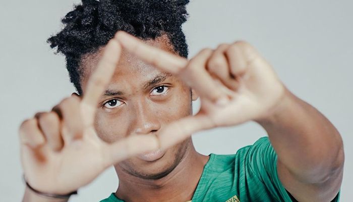 Tak Sudi Kembali 'Dikolongan' Duo Brasil Persib, Begini Kata Alta Ballah untuk Jaga Pertahanan Persebaya