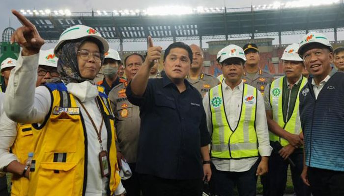 Sambangi Stadion Si Jalak Harupat, Erick Thohir Dorong Agar Lolos Verifikasi FIFA