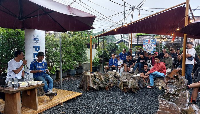 Viking Batujajar Tetap Bangga dengan Progres Persib di Tangan Luis Milla