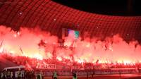 PSTI Sesalkan Penyalaan Flare dan Pitch Invader di Laga Persib vs Persikabo 1973