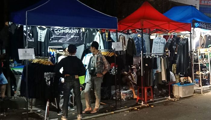 Local Loyal Beri Harga Spesial untuk Bobotoh hingga Malam Takbiran, Yuk Buruan ke Trunojoyo Street Market