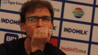 Persib Sering Kecolongan di Laga Penting, Luis Milla Bicara Untuk Musim Depan